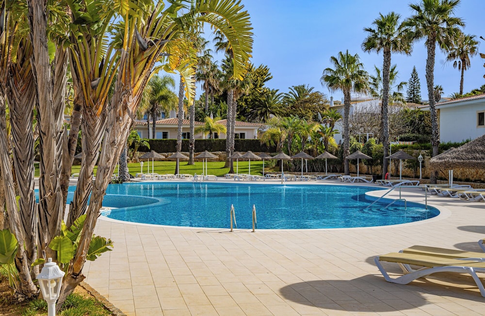 Hotel Clube Porto Mos — Swimming pool in Lagos, Faro