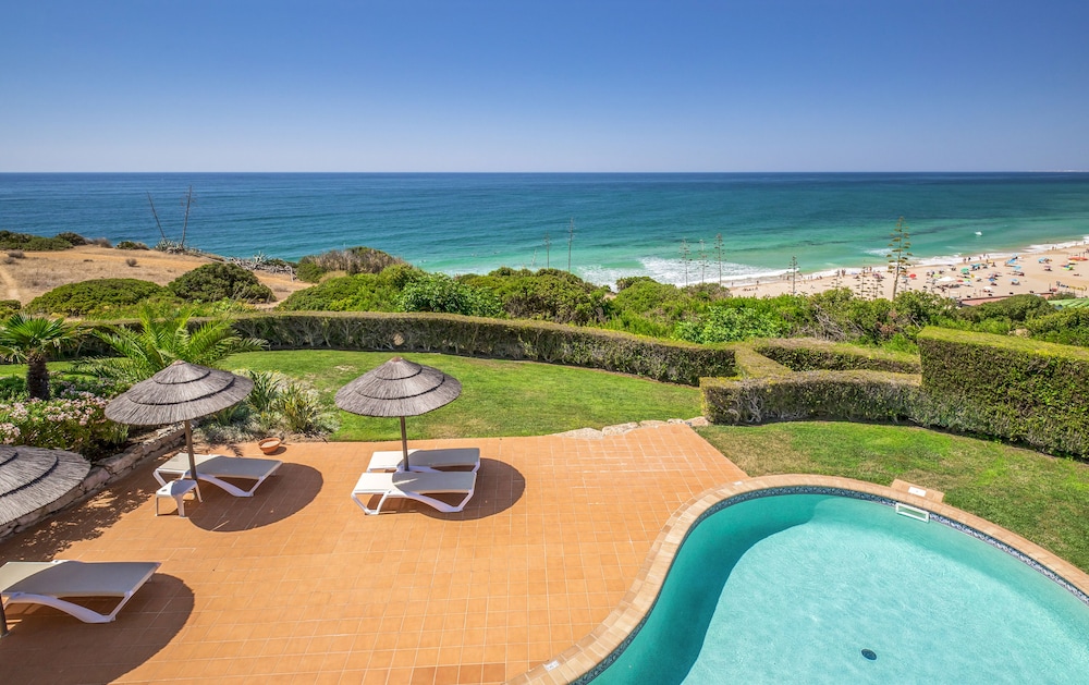 Hotel Clube Porto Mos — Swimming pool in Lagos, Faro