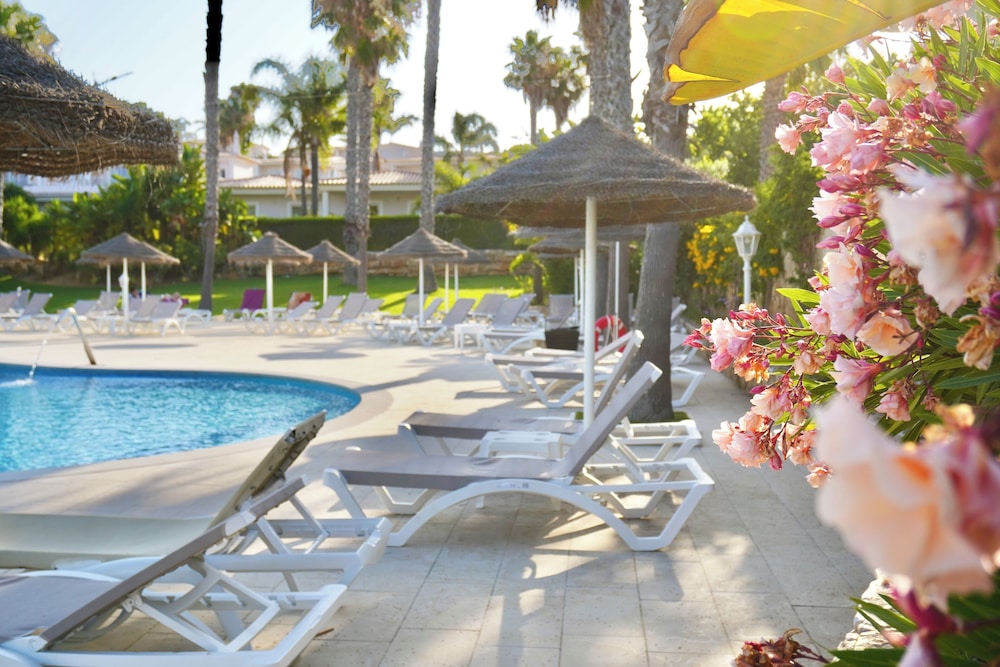 Hotel Clube Porto Mos — Swimming pool in Lagos, Faro