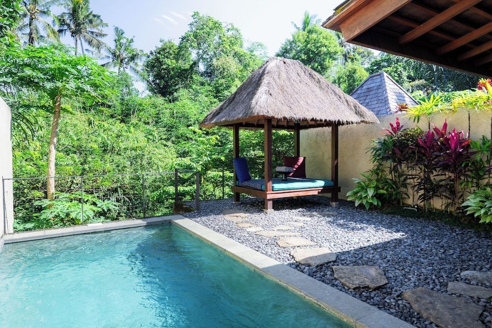 Ubud (6 dni) w Temuku Ubud Villas z Warszawy