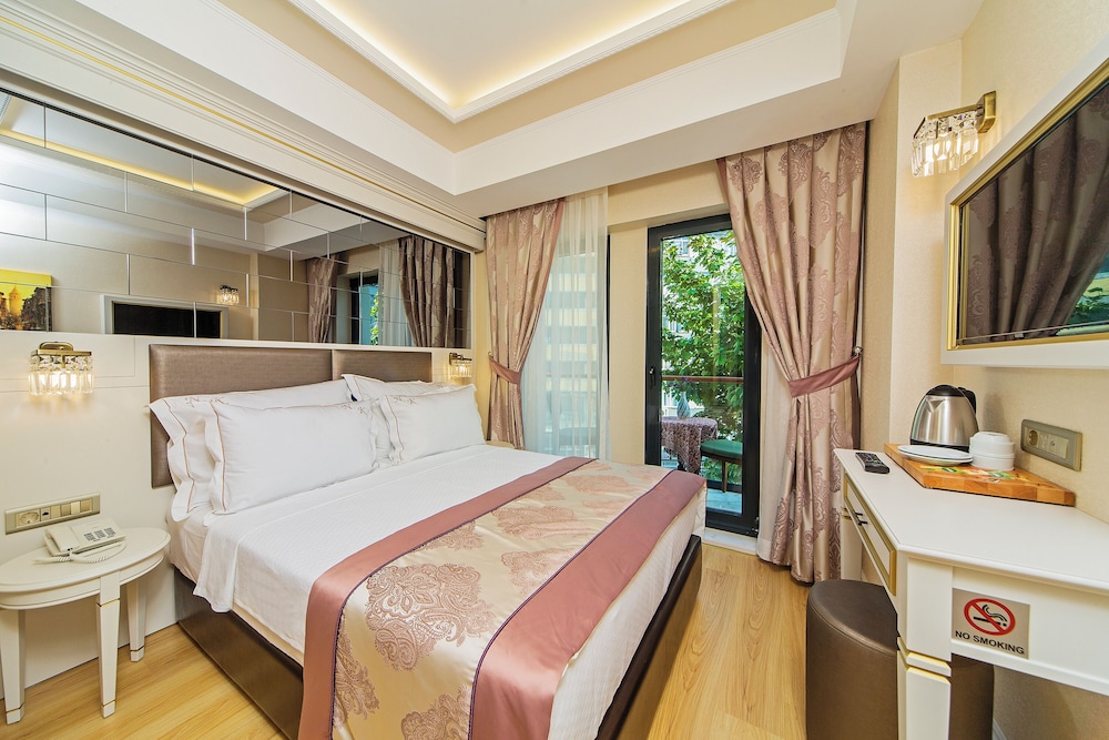 Grand Naki Hotel — Hotel rooms in Istanbul, Istanbul
