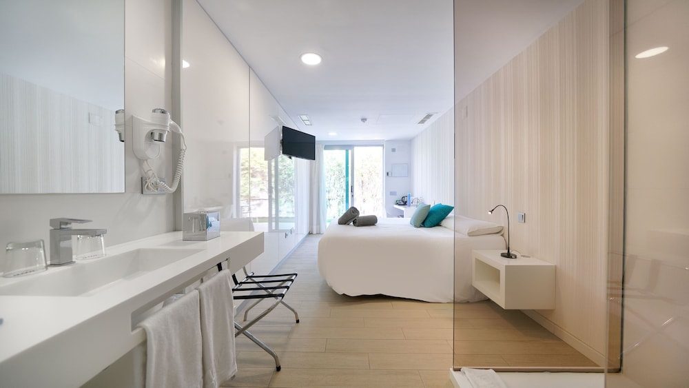 Seven Hotel & Wellness - Caters to Gay Men — Hotel rooms in Maspalomas, Canary Islands