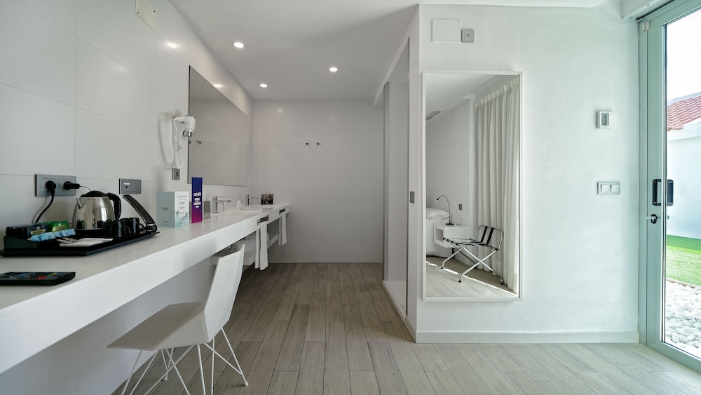 Seven Hotel & Wellness - Caters to Gay Men — Hotel rooms in Maspalomas, Canary Islands