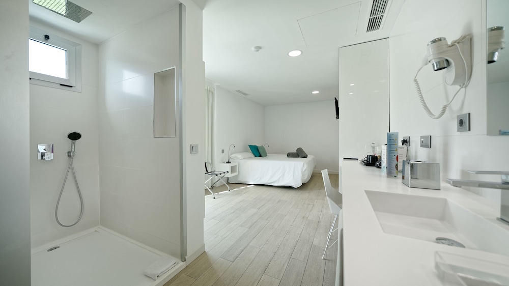 Seven Hotel & Wellness - Caters to Gay Men — Hotel rooms in Maspalomas, Canary Islands
