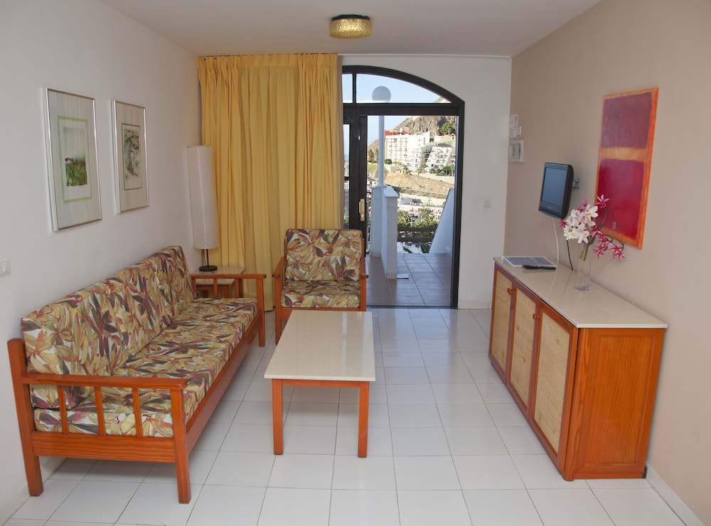 Apartamentos Curasol — Rooms in Puerto Rico, Canary Islands