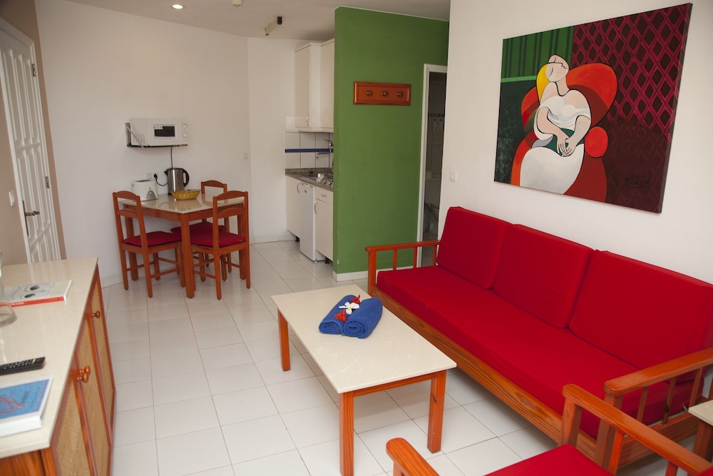 Apartamentos Curasol — Rooms in Puerto Rico, Canary Islands