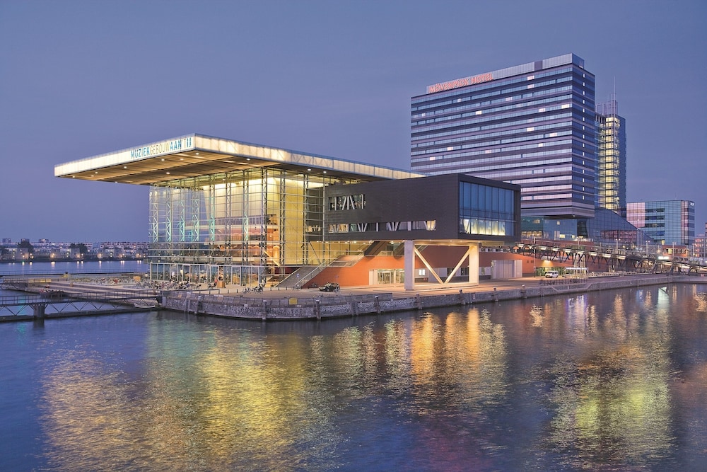 Mövenpick Hotel Amsterdam City Centre - zdjęcie 2