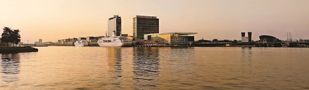 Mövenpick Hotel Amsterdam City Centre