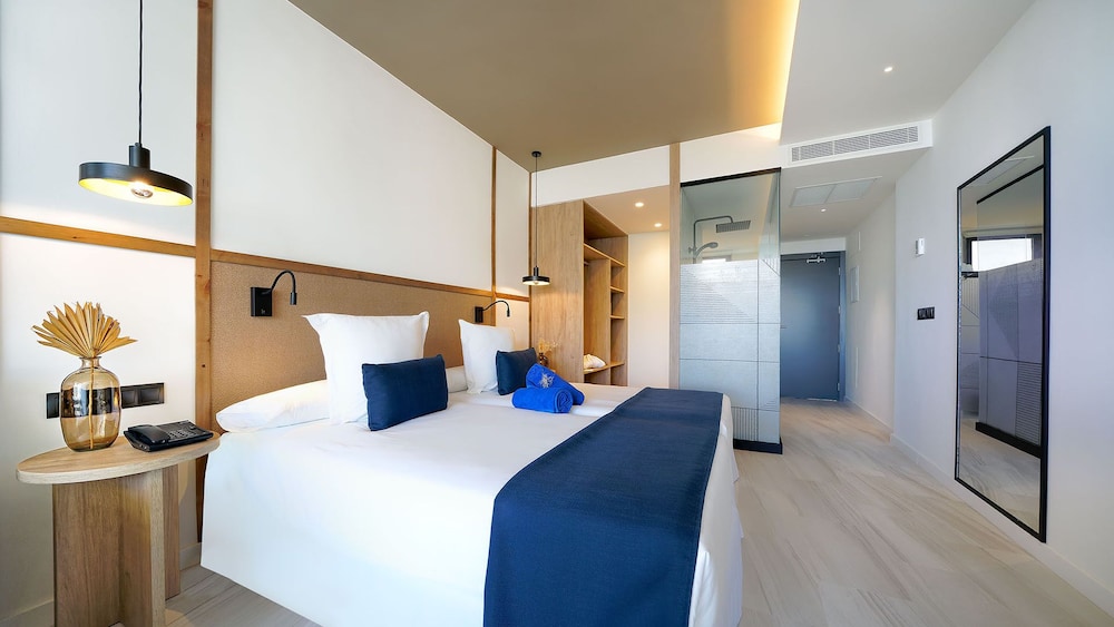 H10 Costa Mogán — Hotel rooms in Puerto Rico, Canary Islands