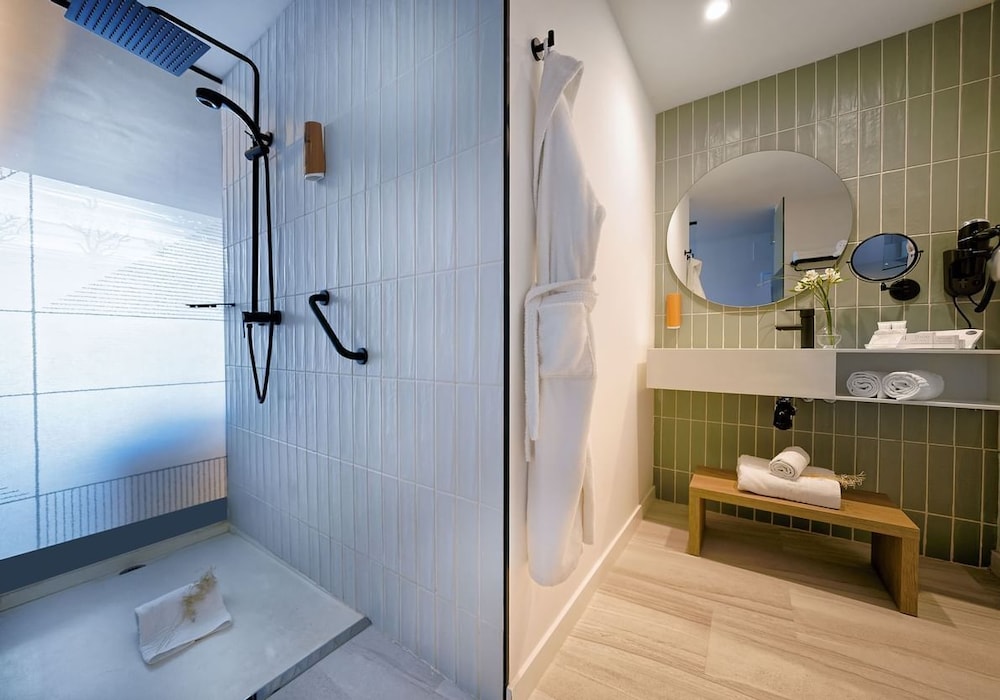 H10 Costa Mogán — Hotel rooms in Puerto Rico, Canary Islands