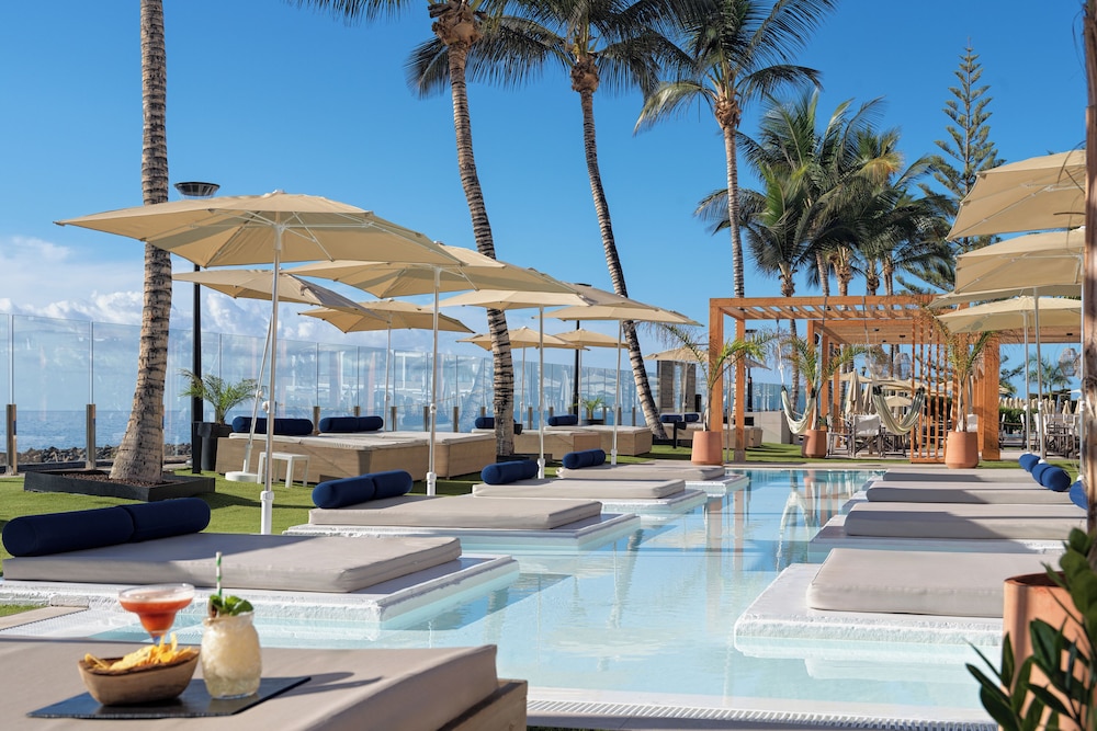 H10 Costa Mogán — Beach in Puerto Rico, Canary Islands
