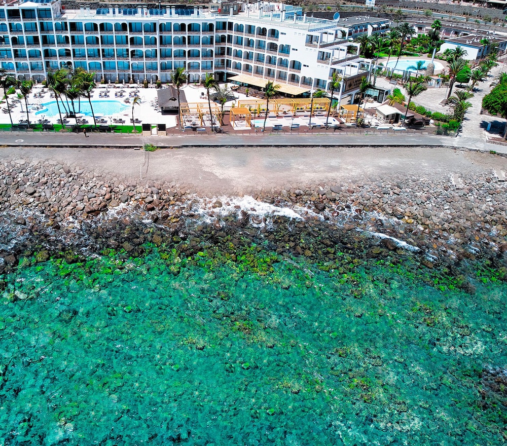 H10 Costa Mogán — Beach in Puerto Rico, Canary Islands