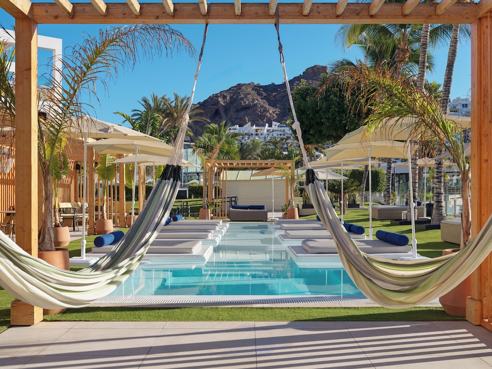 H10 Costa Mogán — Swimming pool in Puerto Rico, Canary Islands
