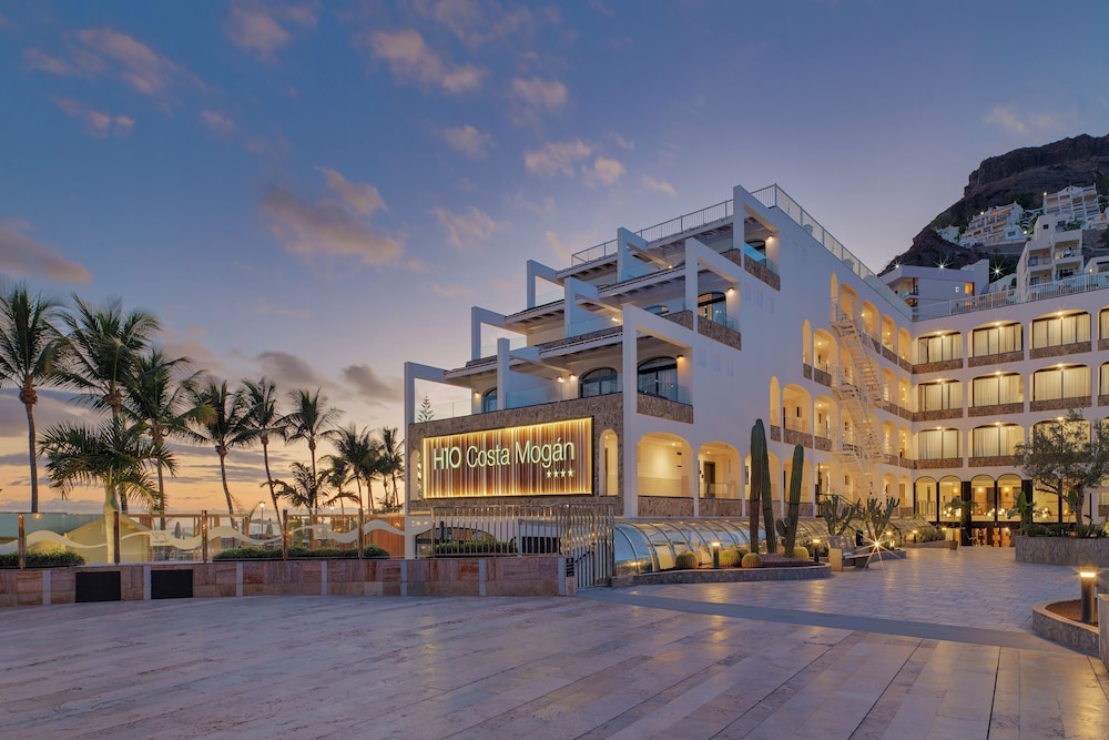 H10 Costa Mogán — Hotel building in Puerto Rico, Canary Islands