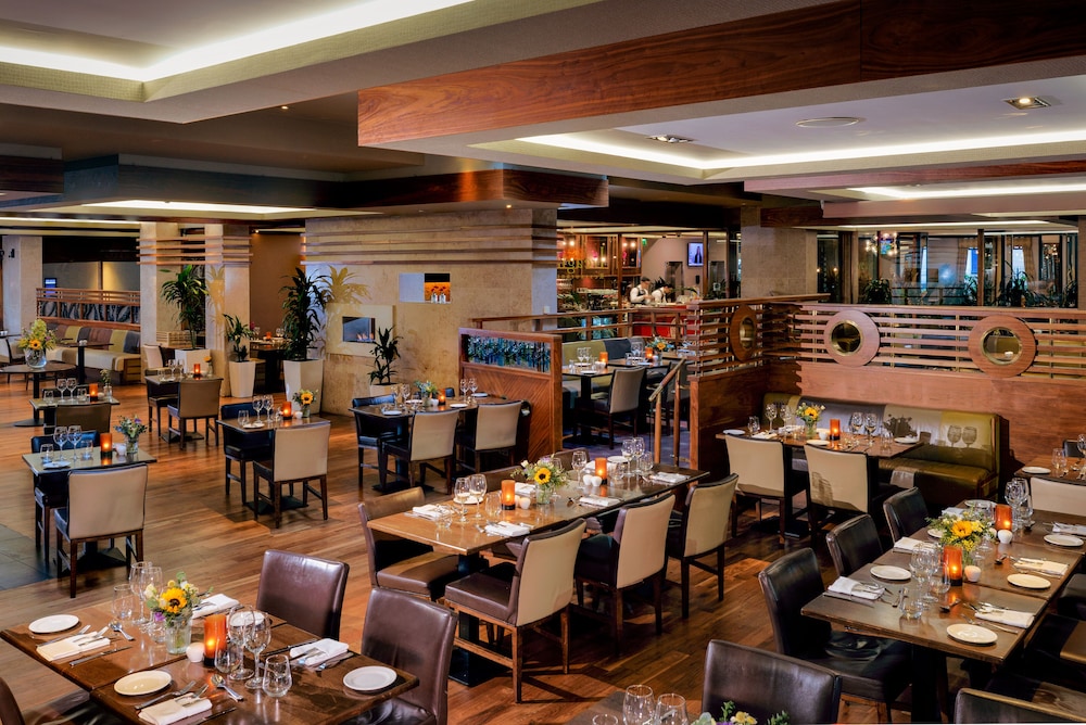Camden Court Hotel — Restaurant & bars in Dublin, Dublin City