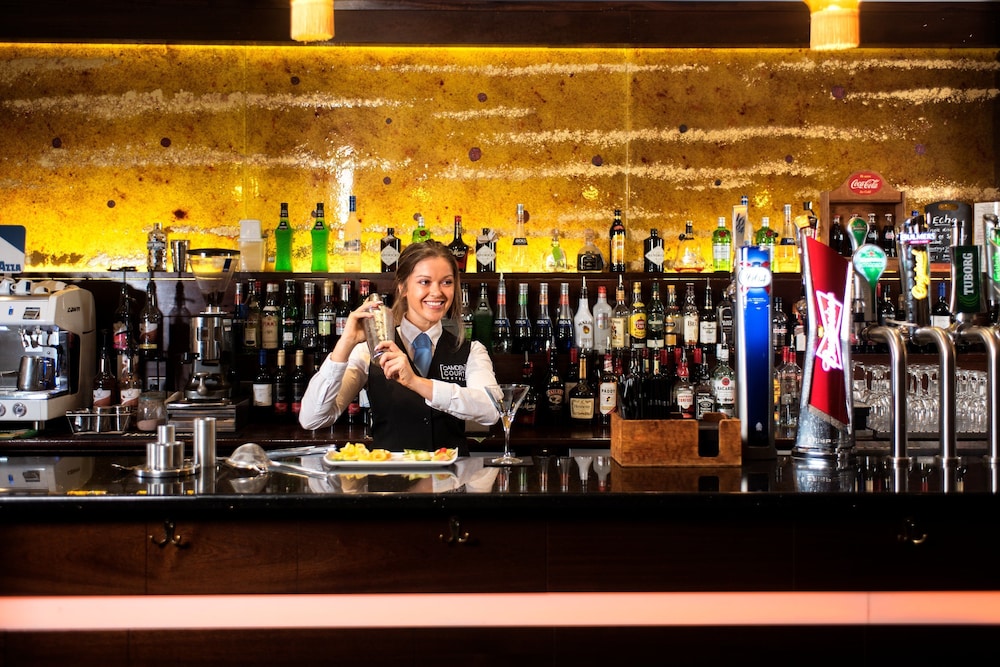 Camden Court Hotel — Restaurant & bars in Dublin, Dublin City