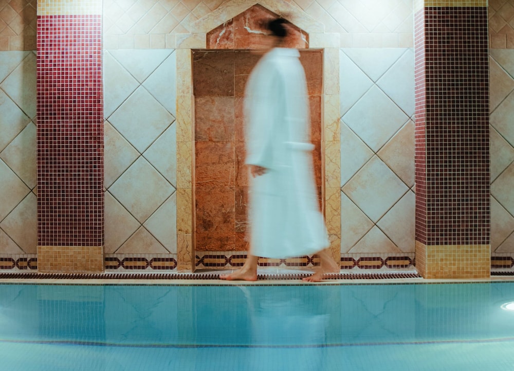 Camden Court Hotel — Spa in Dublin, Dublin City