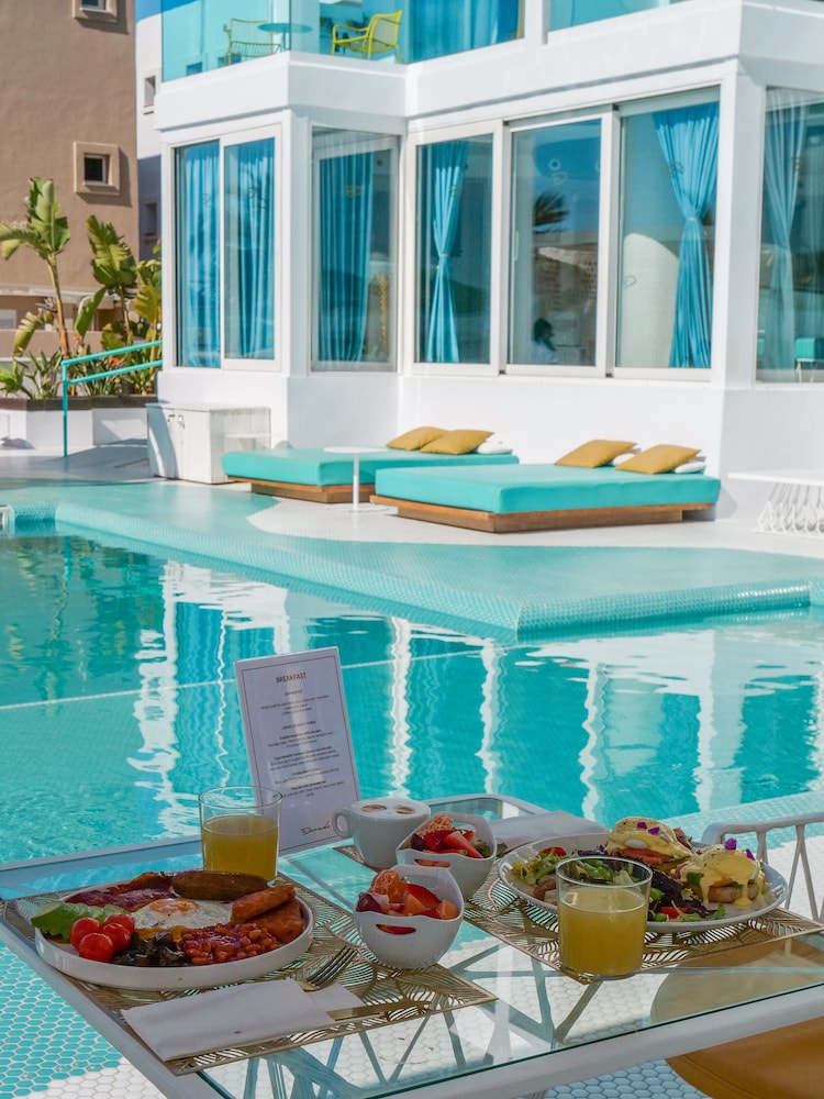 Dorado Ibiza - Adults Only — Swimming pool in Playa d'en Bossa, Balearic Islands