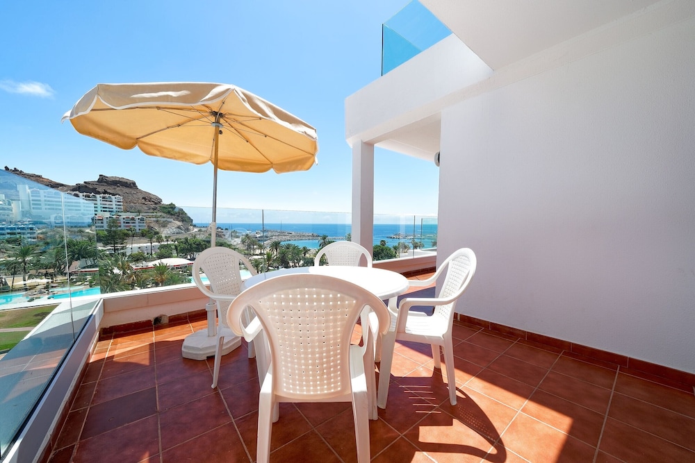 Apartamentos Rio Piedras — Hotel rooms in Puerto Rico, Canary Islands