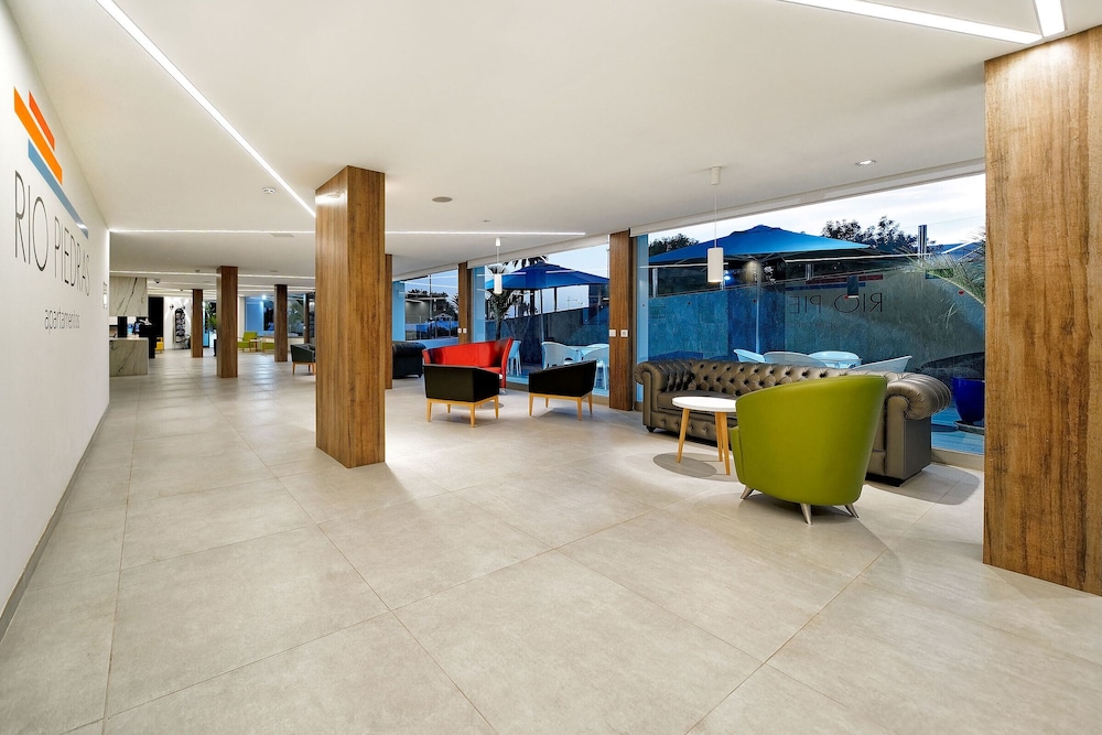 Apartamentos Rio Piedras — Hotel building in Puerto Rico, Canary Islands