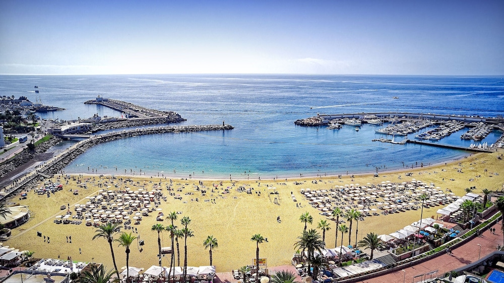 Apartamentos Rio Piedras — Beach in Puerto Rico, Canary Islands