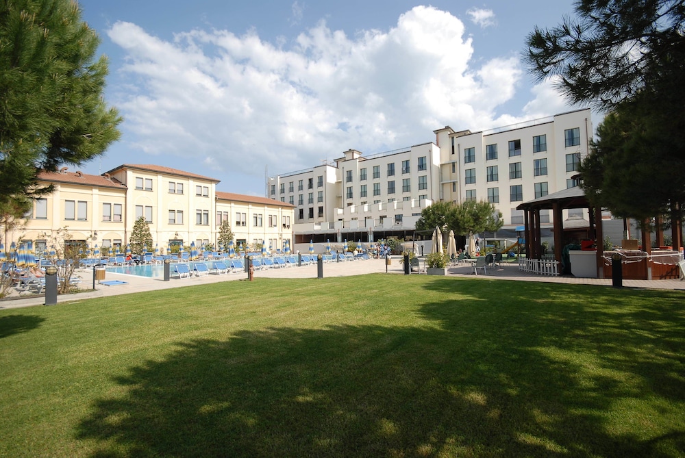 Dante Family Beach Resort - zdjęcie 4