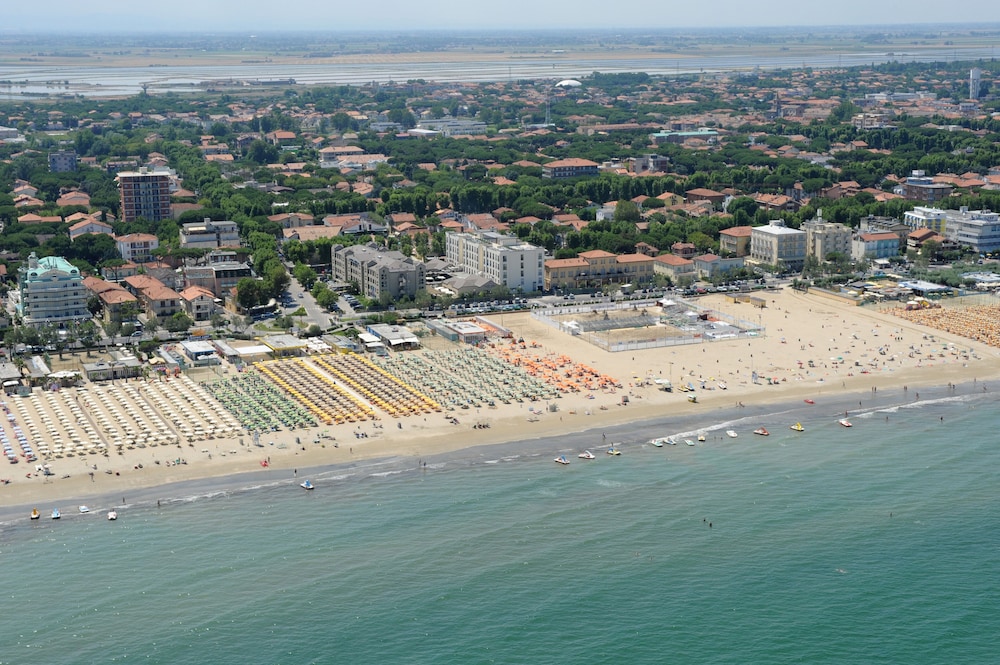 Dante Family Beach Resort - zdjęcie 2