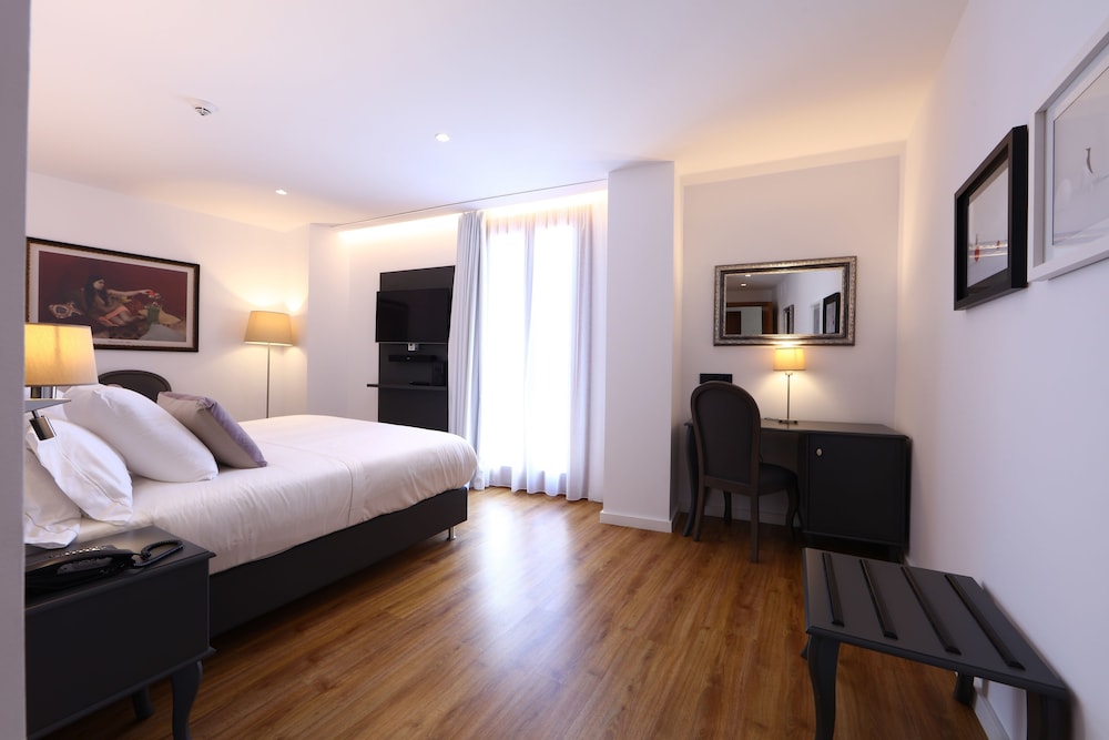 BO Hotel — Hotel rooms in Palma de Mallorca, Balearic Islands