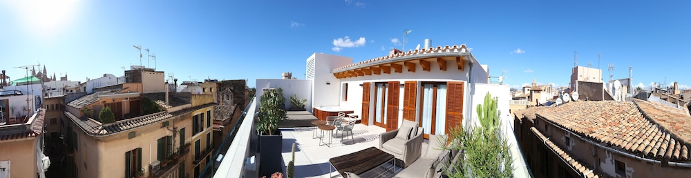 BO Hotel — Restaurant & bars in Palma de Mallorca, Balearic Islands