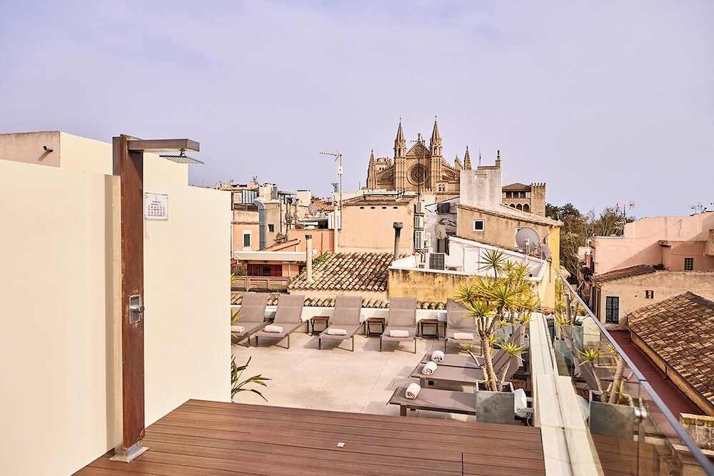 BO Hotel — Hotel rooms in Palma de Mallorca, Balearic Islands