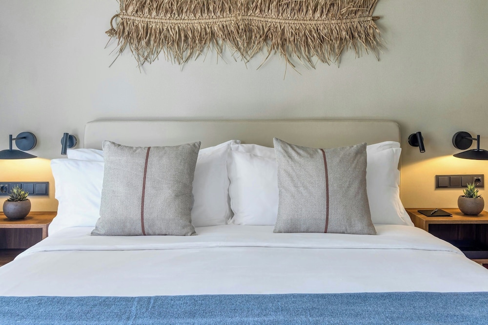 Domes Aulūs Zante - All Inclusive - Autograph Collection — Hotel rooms in Laganas, Ionian Islands