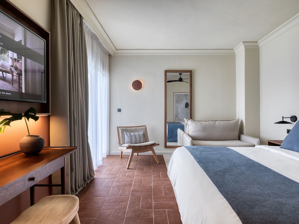 Domes Aulūs Zante - All Inclusive - Autograph Collection — Hotel rooms in Laganas, Ionian Islands