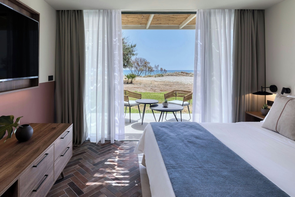 Domes Aulūs Zante - All Inclusive - Autograph Collection — Hotel rooms in Laganas, Ionian Islands
