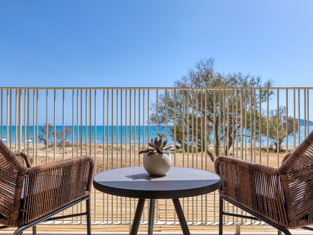 Domes Aulūs Zante - All Inclusive - Autograph Collection — Beach in Laganas, Ionian Islands