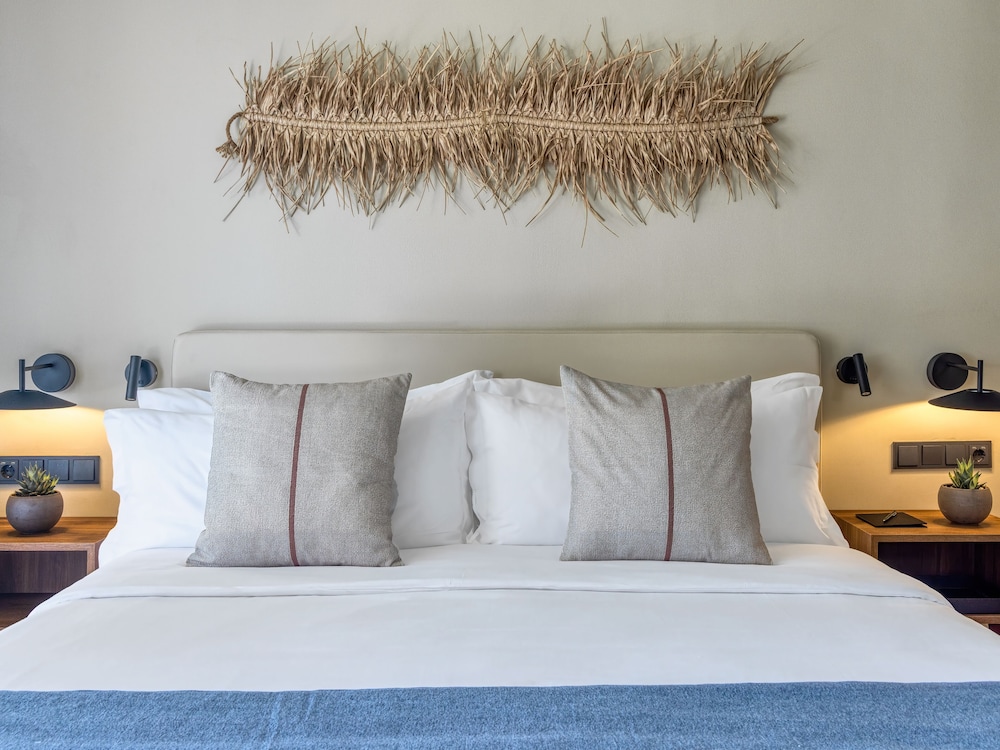 Domes Aulūs Zante - All Inclusive - Autograph Collection — Hotel rooms in Laganas, Ionian Islands
