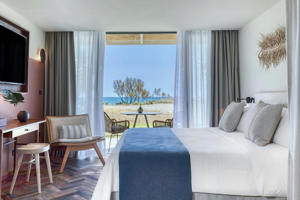 Domes Aulūs Zante - All Inclusive - Autograph Collection — Hotel rooms in Laganas, Ionian Islands