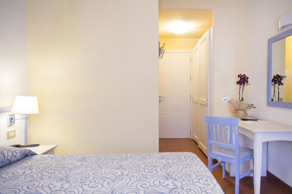 Blu Hotel Laconia Village — Hotel rooms in Arzachena, Sardinia