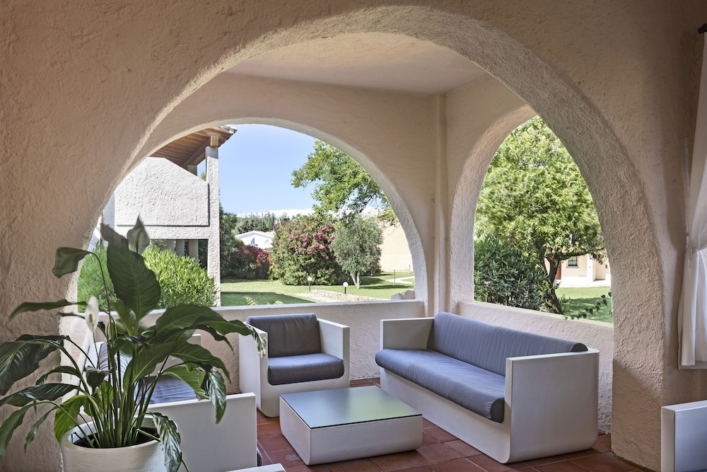 Blu Hotel Laconia Village — Hotel building in Arzachena, Sardinia