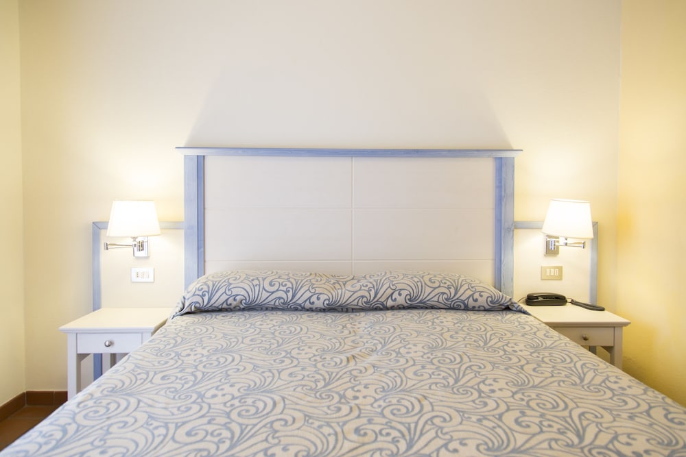 Blu Hotel Laconia Village — Hotel rooms in Arzachena, Sardinia