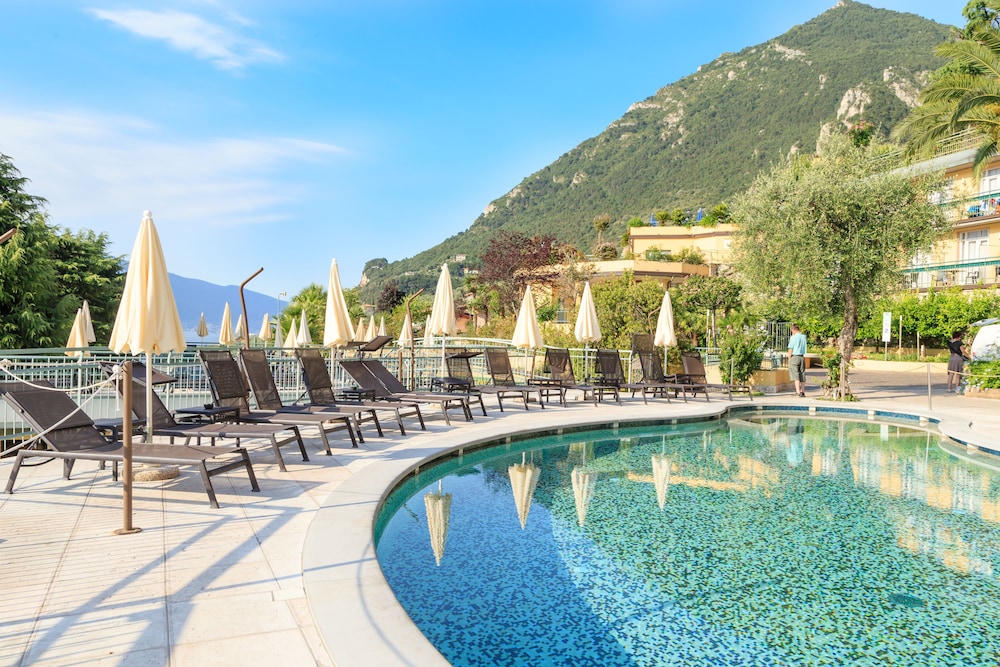 Hotel Cristina — Swimming pool in Limone sul Garda, Lombardy