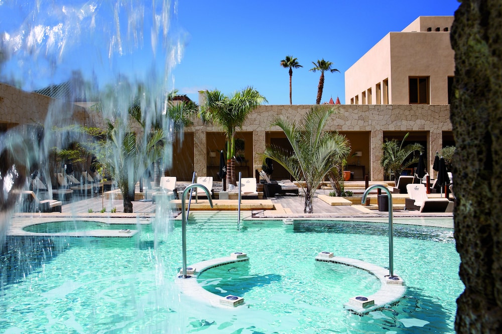 The Villas at Bahia del Duque — Swimming pool in Costa Adeje, Canary Islands