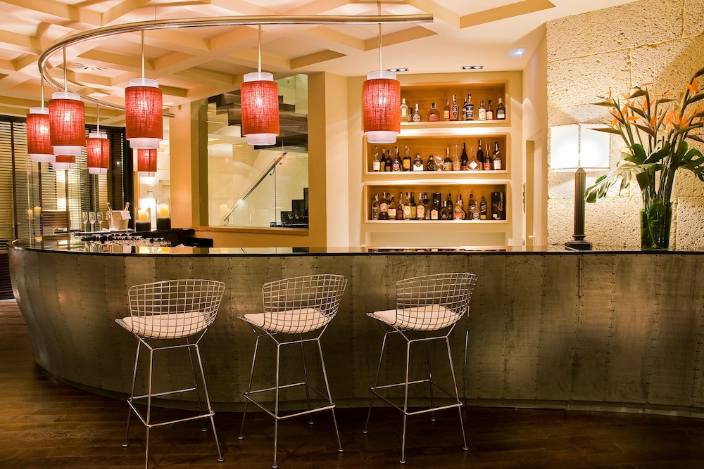 The Villas at Bahia del Duque — Restaurant & bars in Costa Adeje, Canary Islands