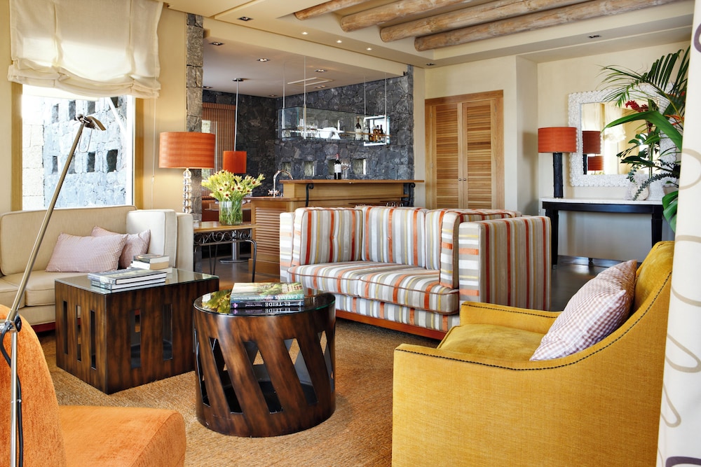 The Villas at Bahia del Duque — Hotel rooms in Costa Adeje, Canary Islands