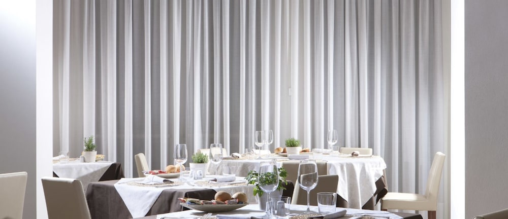 Hotel Croce di Malta — Restaurant & bars in Jesolo, Veneto