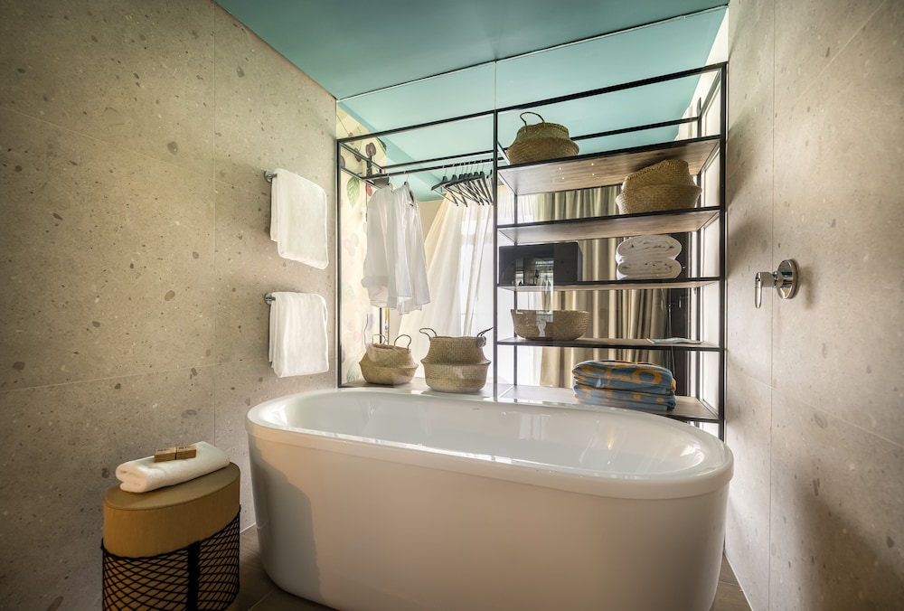 [PLACES] Dalmacija by Valamar — Hotel rooms in Makarska, Split-Dalmatia