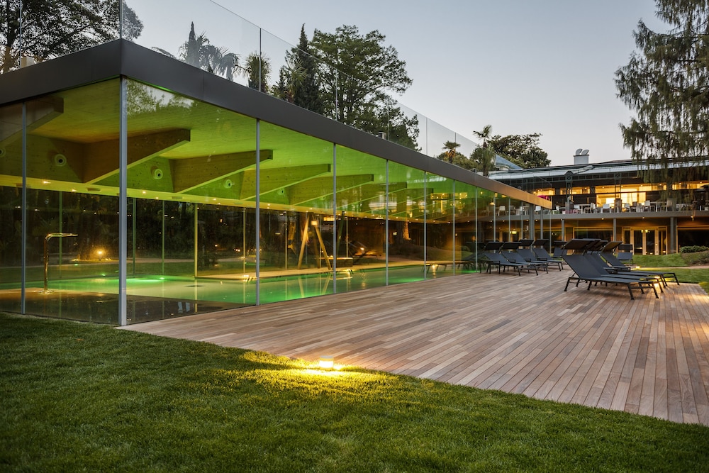 Du Lac et Du Parc Grand Resort — Swimming pool in Riva del Garda, Trentino-Alto Adige