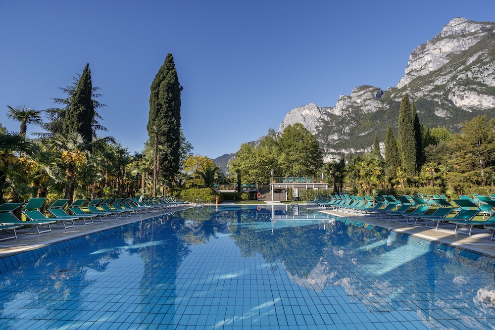 Du Lac et Du Parc Grand Resort - zdjęcie 2