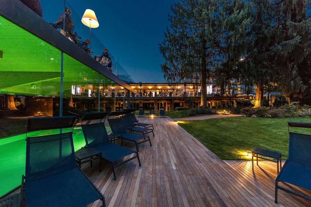 Du Lac et Du Parc Grand Resort — Hotel building in Riva del Garda, Trentino-Alto Adige