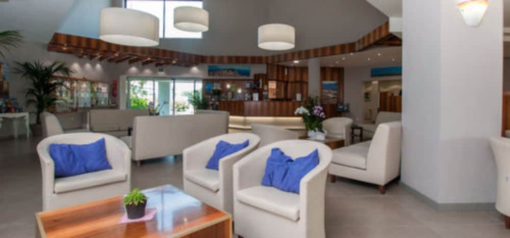 Hotel Du Parc — Hotel building in Sirmione, Lombardy