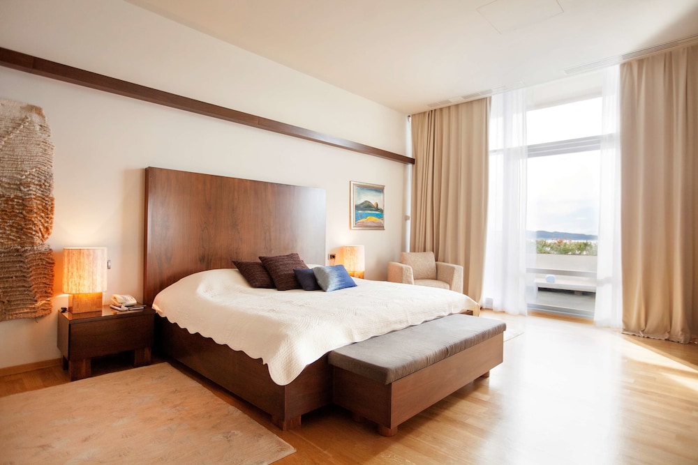 Dubrovnik Palace — Hotel rooms in Dubrovnik, Dubrovnik-Neretva